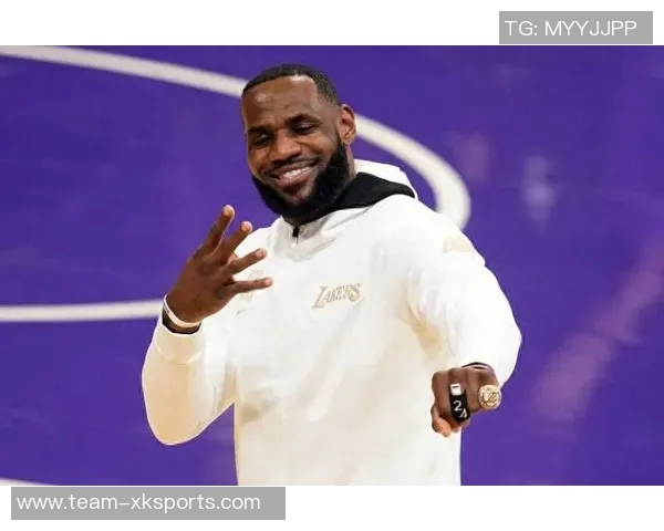 詹姆斯谈职业生涯成就与团队角色的完美融合能力