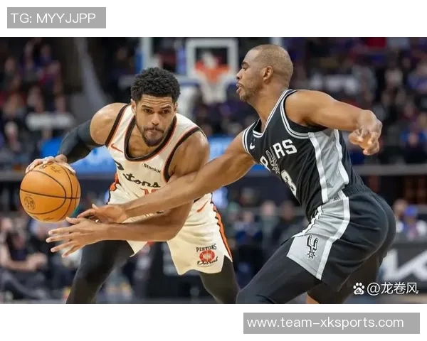 马刺队12月战绩辉煌以11胜3负荣膺NBA最佳表现