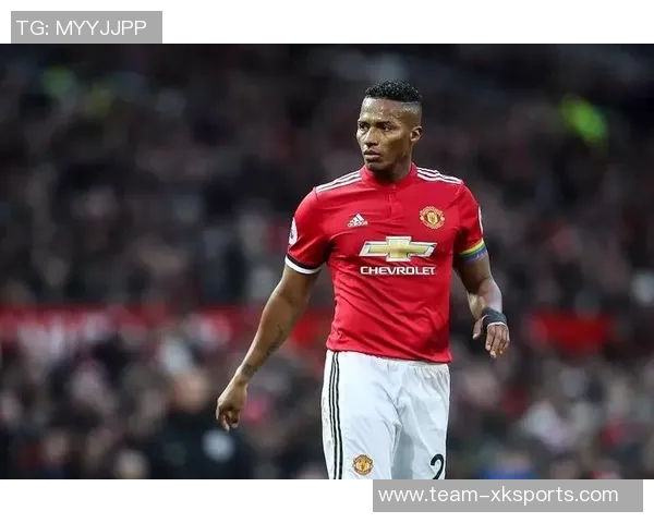 曼联历史上最现代边翼卫票选结果揭晓瓦伦西亚荣登榜首埃弗拉吉格斯紧随其后 曼联历史上最现代边翼卫票选结果揭晓瓦伦西亚荣登榜首埃弗拉吉格斯紧随其后