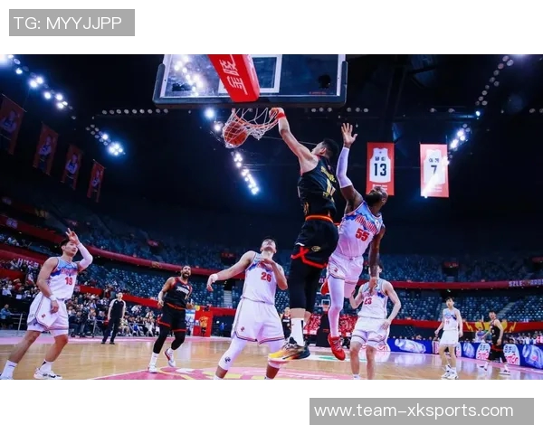 火箭队失误频繁原因剖析控卫缺失与空间拥挤成必然结果 火箭队失误频繁原因剖析控卫缺失与空间拥挤成必然结果